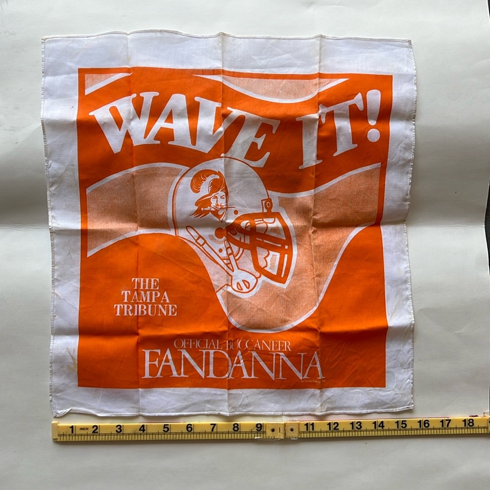 Tampa Bay buccaneers bandana fandana wave it vintage Tampa tribune
